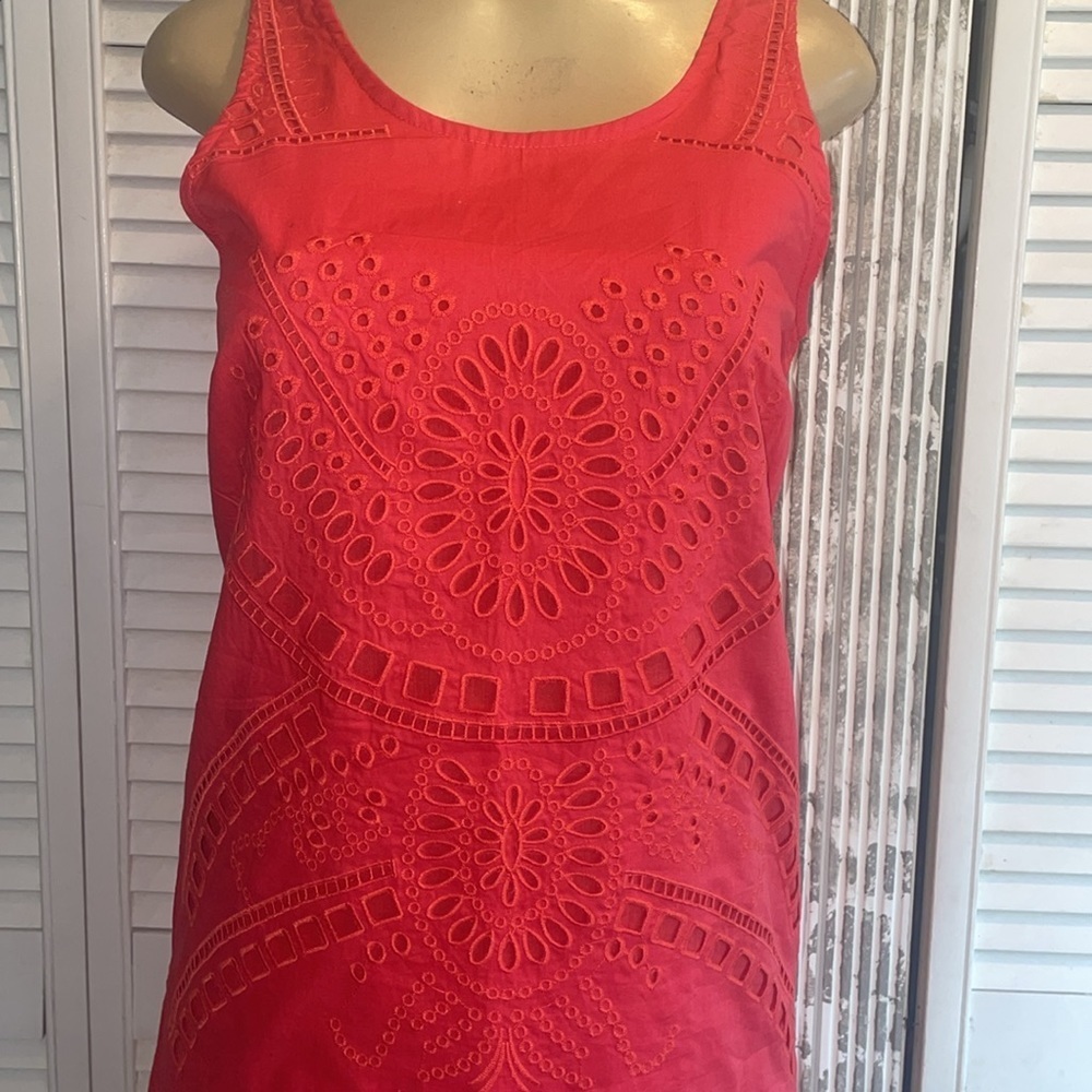Kenar Eyelet Shift dress scallop hem size 2 coral color - Picture 2 of 6